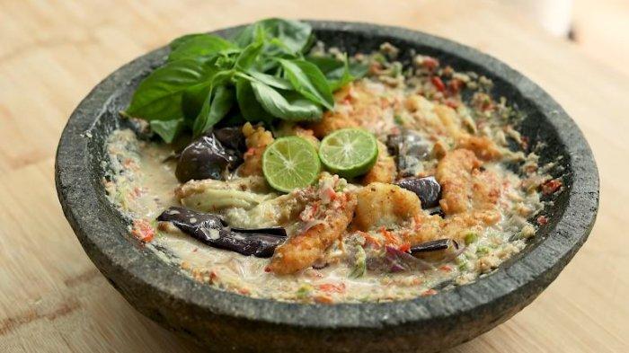 Pecak Ikan Terong Lezat ala Rumahan