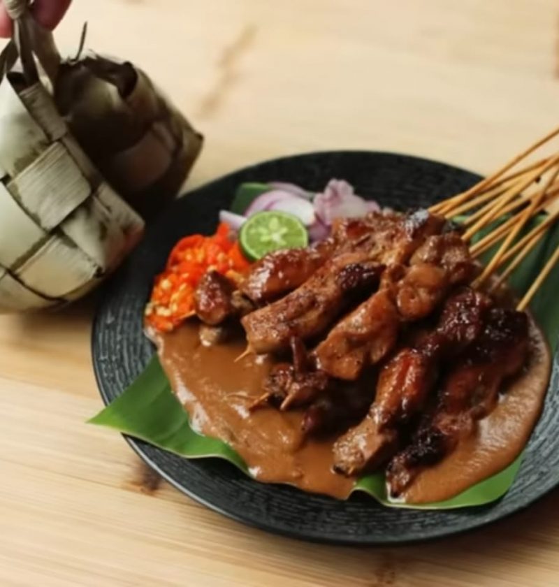 Resep Sate Ayam Praktis: Nikmatnya Sate Ayam dengan Bumbu Kacang Lezat