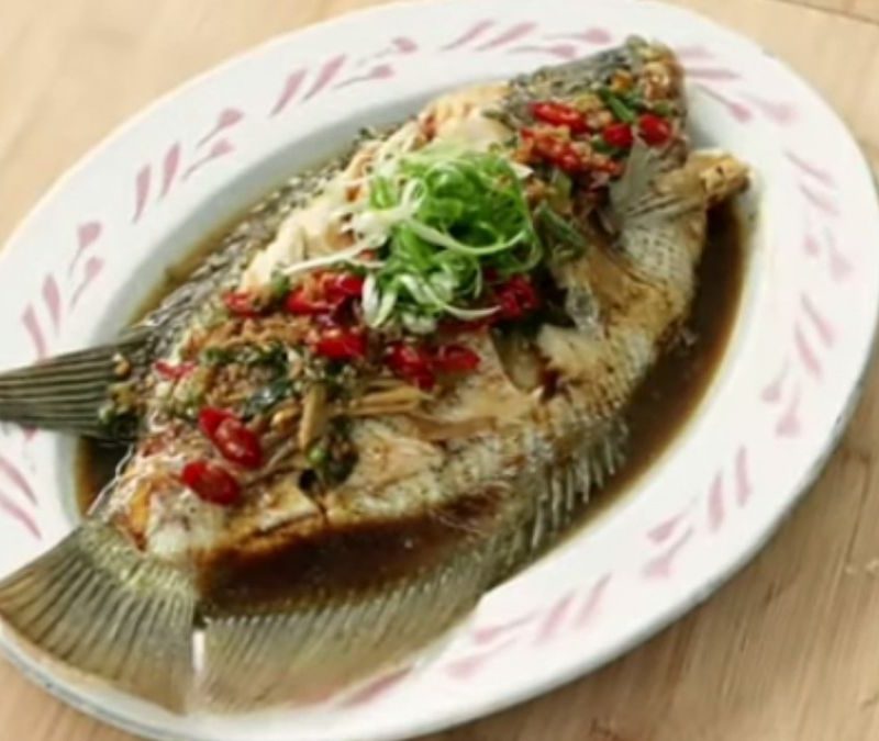 Resep Tim Ikan Gurami Ala Tirai Kuliner: Lembut dan Gurih!