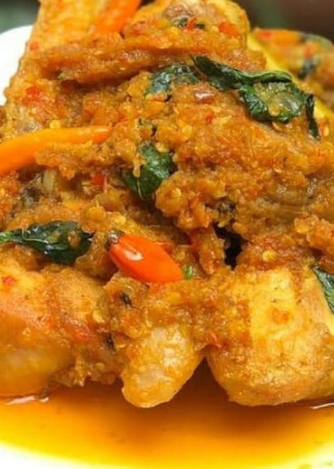 Resep Ayam Woku: Keunikan Cita Rasa Manado yang Menggugah Selera