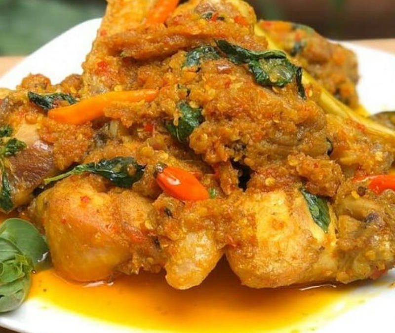 Resep Ayam Woku: Keunikan Cita Rasa Manado yang Menggugah Selera