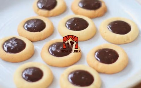 Resep Hallongrotta dengan Ovomaltine Crunchy Cream: Kue Coklat yang Lembut dan Lezat